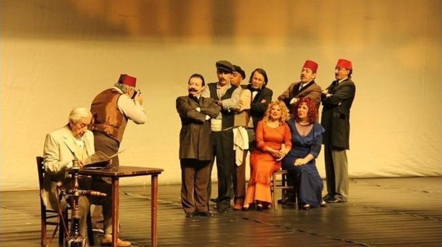 &lsquo;istanbul Hatırası&rsquo; Tiyatro Oyunu Afa&rsquo;da Canlandı