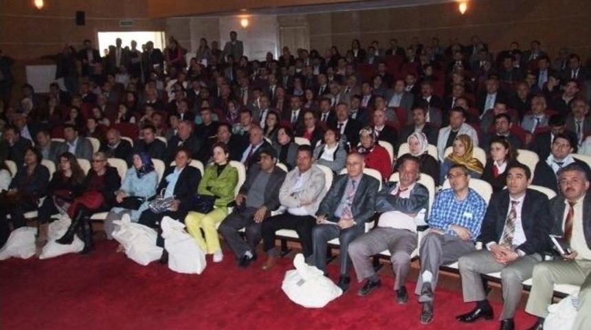 Sakarya&rsquo;da Sandık Başkanlarına Se&ccedil;im Torbaları Dağıtılmaya Başlandı