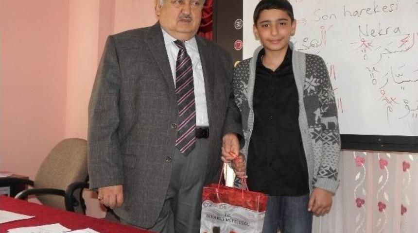 Kur'an B&uuml;lb&uuml;lleri Buca'da Yarıştı