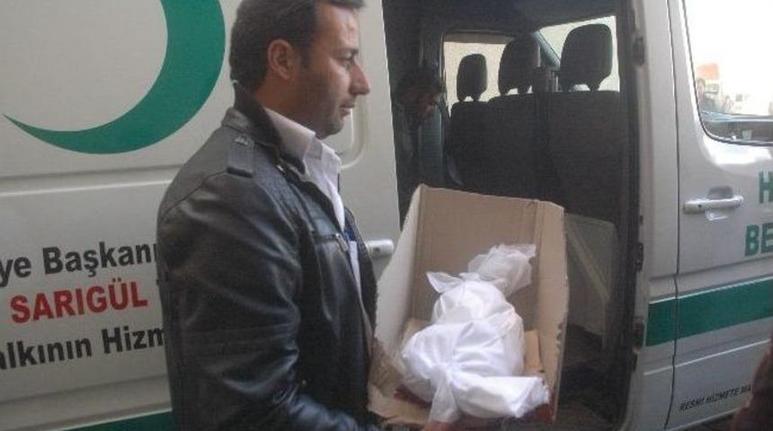 Anne Ve Bebeğinin Doğumda Ölmesi