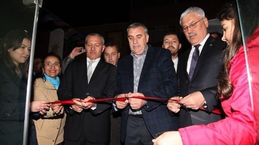 Başkan Toçoğlu, Semerciler Mahallesi Seçim İrtibat Bürosu’nun Açılışına Katıldı