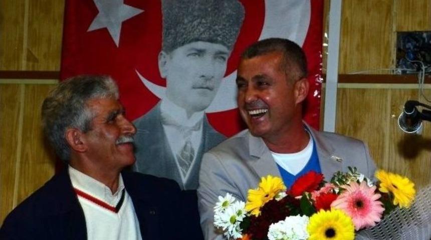 Başkan S&ouml;zen&rsquo;den Pazar Esnafına M&uuml;jde