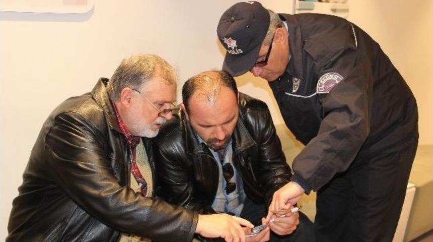 Dolandırılmaktan Eşi Sayesinde Kurtuldu