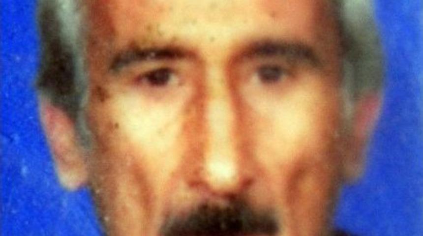 Kiracısını &Ouml;ld&uuml;r&uuml;p Bisikletle Polis Merkezine Gitti