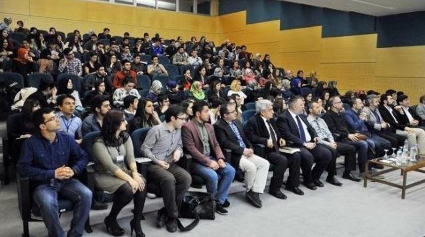 Sa&uuml;&rsquo;de &lsquo;prof. Dr. H&uuml;seyin Hatemi İle İnsan Hakları &Ouml;ğretisi &Uuml;zerine&rsquo; Adlı S&ouml;yleşi D&uuml;zenlendi