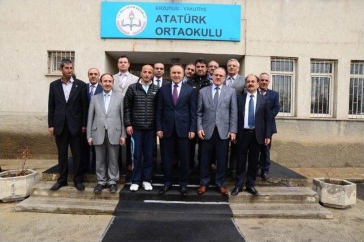 Vali Altıparmak Sigarayı Bırakan Öğretmenleri Tebrik Etti G3