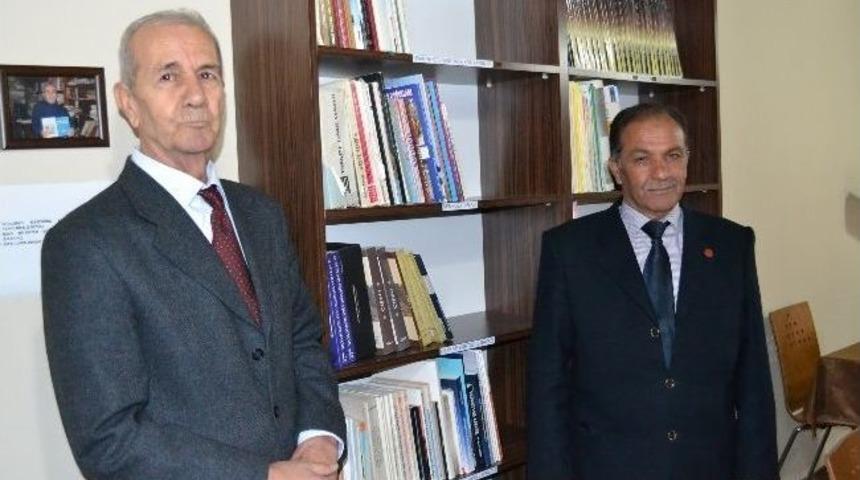 Uşak Kent Tarihi M&uuml;zesi Okuma Salonu Halkla Buluşmaya Hazır