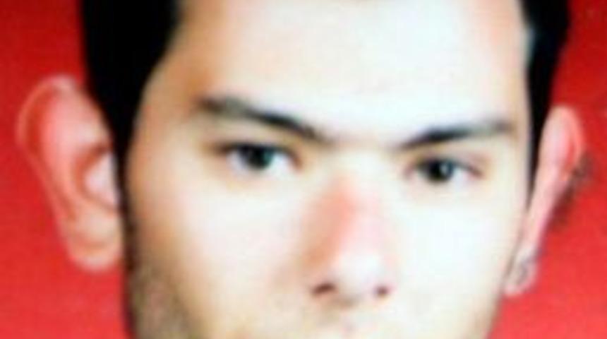 Bel&ccedil;ika&rsquo;da Hırsızların &Ouml;ld&uuml;rd&uuml;ğ&uuml; Gen&ccedil; Bursa'da Toprağa Verildi