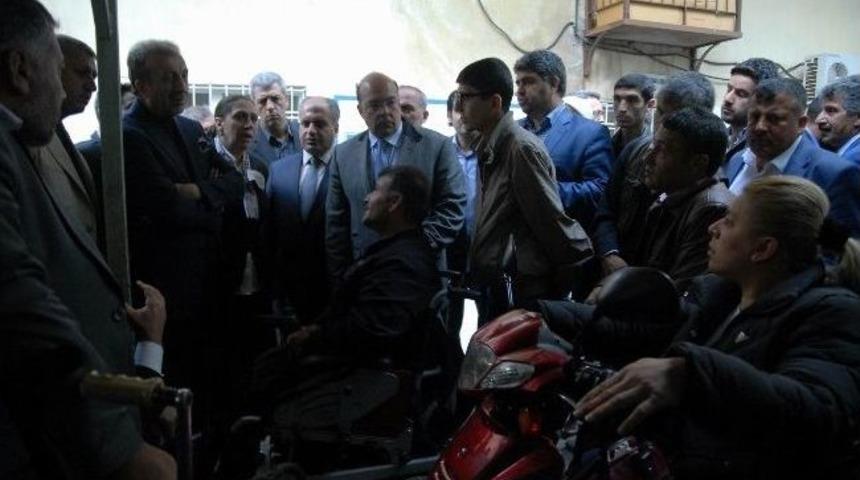 Bakan Eker&rsquo;den Altınokta K&ouml;rler Derneğine Ziyaret