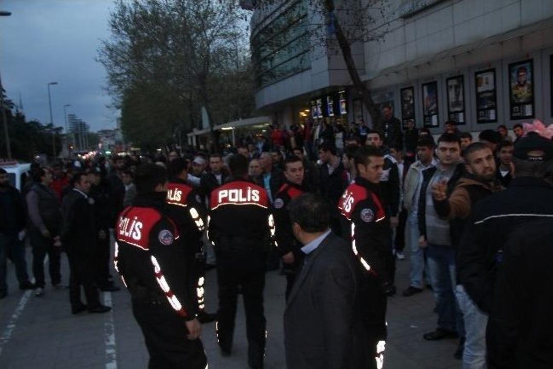 Hdp Basın A&ccedil;ıklamasında Gerginlik