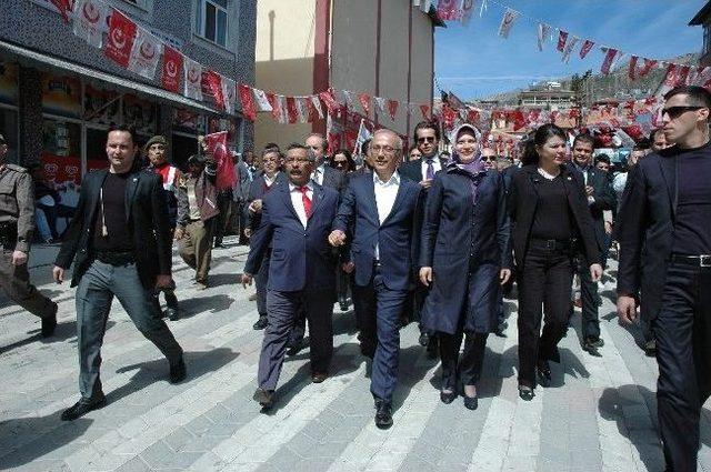 Bakan Elvan, Karaman’ın İlçe Ve Beldelerinde Seçim Çalışmalarını Sürdürdü