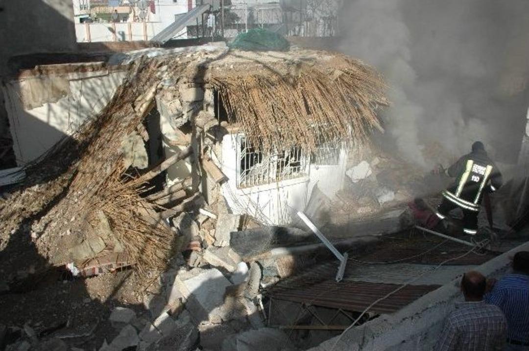 Mutfak T&uuml;p&uuml; Bomba Gibi Patladı