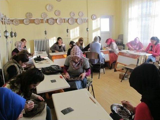 Arpaçay'da Bakırcılık Sanatı Markalaşıyor