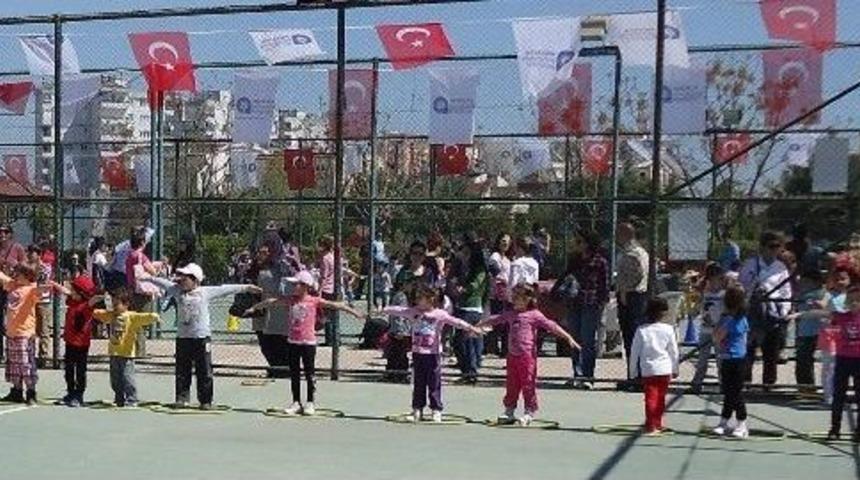 B&uuml;y&uuml;kşehir&rsquo;in &Uuml;cretsiz Tenis Kursu Başladı