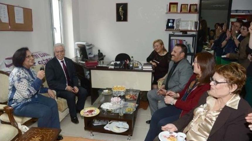 Akdam&rsquo;ın Yeni Binası A&ccedil;ıldı