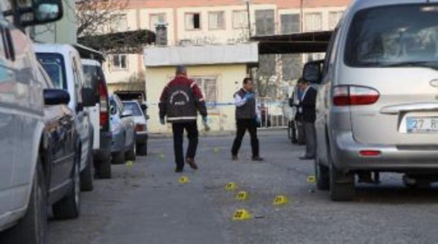 Gaziantep'teki Muhtarlık &Ccedil;atışmasında Bir Kişi Hayatını Kaybetti