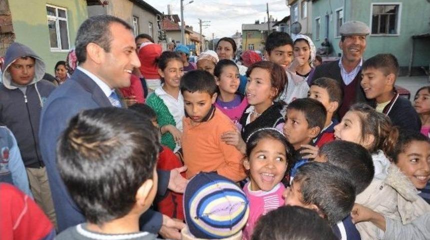 Kaymakam Sonel Ziyaretlerini S&uuml;rd&uuml;r&uuml;yor