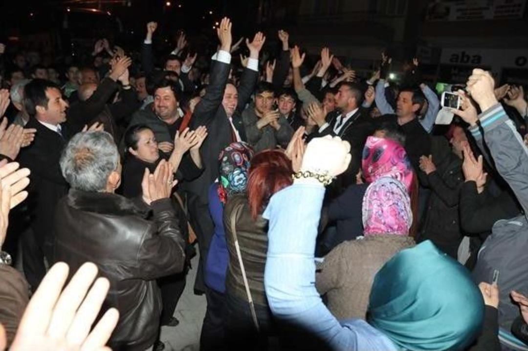 Başkan Adayı Okan Yanmaz, Yeni Mahalle Halkına Seslendi