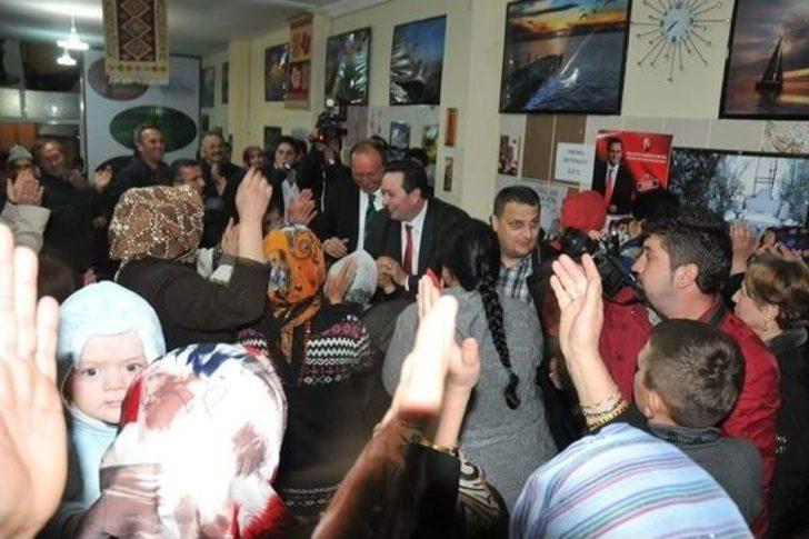 Başkan Adayı Okan Yanmaz, Yeni Mahalle Halkına Seslendi G2