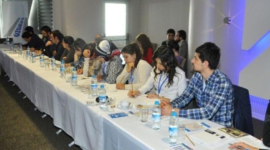 Rekt&ouml;r Acar 3h Konferansında Liberalizmi Anlattı