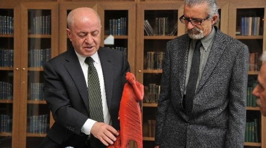 Başkan Öztürk Kadıköy’e “gezi’de Sonbahar” Heykeliyle Veda Edecek