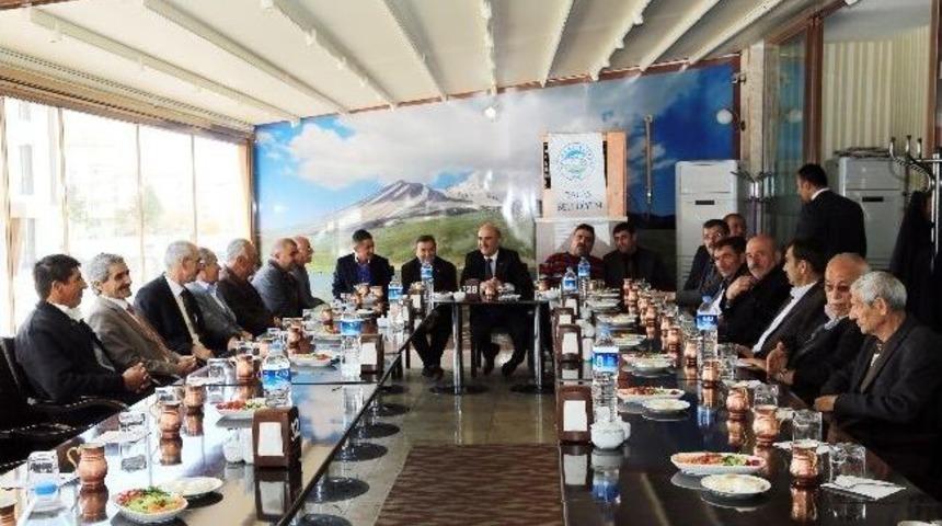 Başkan Yıldırım'ın Muhtarlarla Vedası