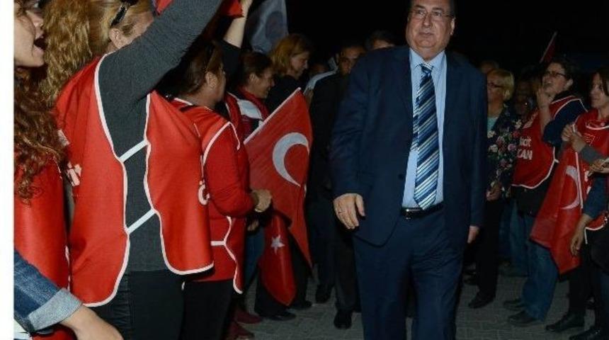 Başkan &Ouml;zcan Silifkeliler İle Buluştu