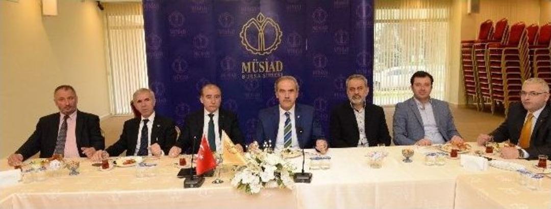 M&uuml;siad Bursa Y&ouml;netimi Başkan Altepe&rsquo;nin Yanında