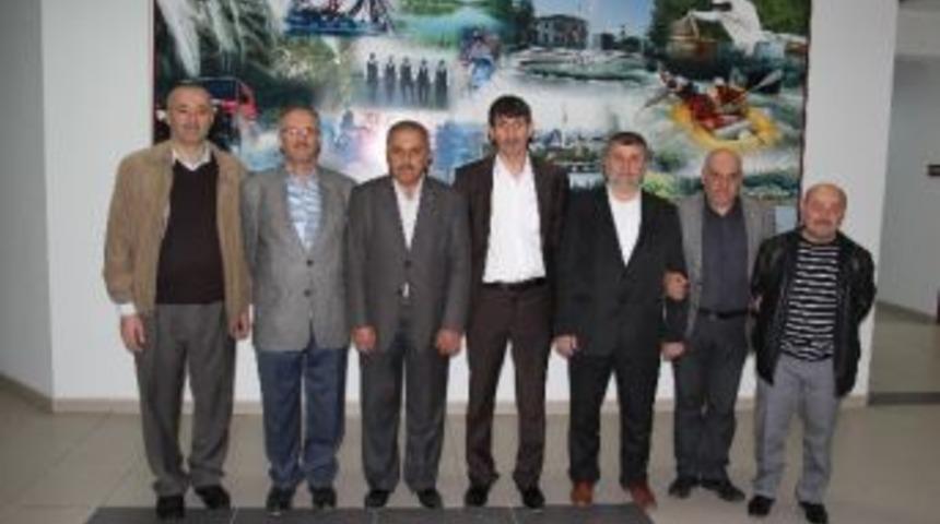 D&uuml;zce İmam Hatih Lisesi 82 Ve 83&rsquo;l&uuml;ler Derneği Kuruldu