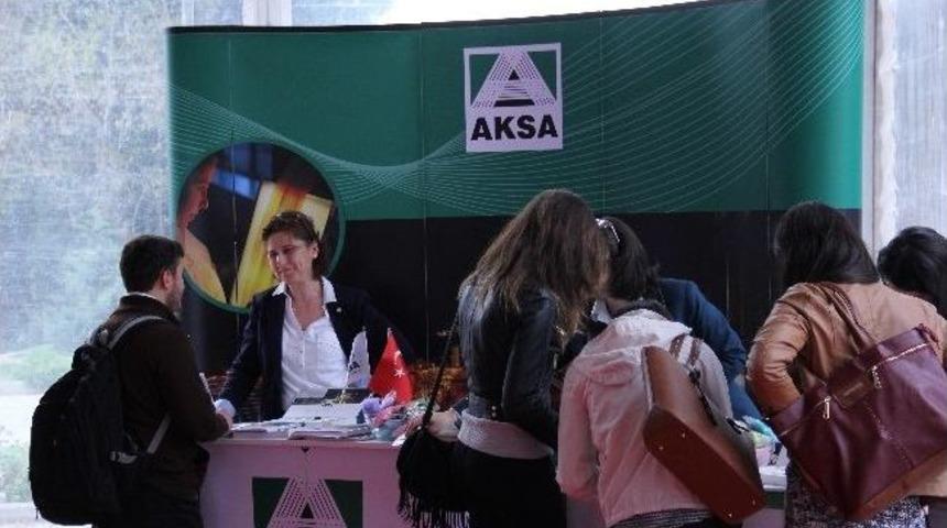 Aksa Akrilik Gen&ccedil; M&uuml;hendislerle Buluştu