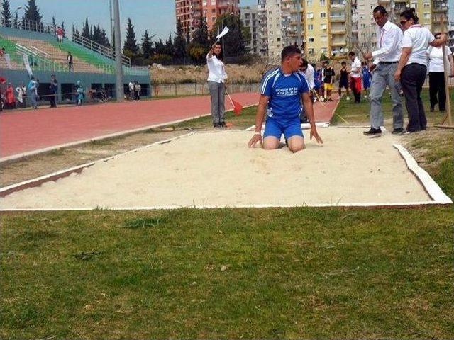 Özel Sporcular Antalya’dan Madalyalarla Döndü