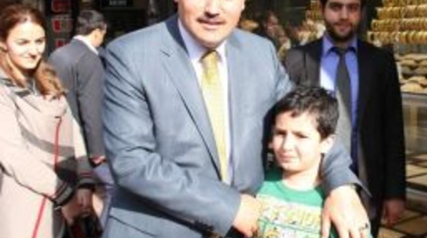 Başkan &Ccedil;akır, Kuyumcular &Ccedil;arşısını Ziyaret Etti