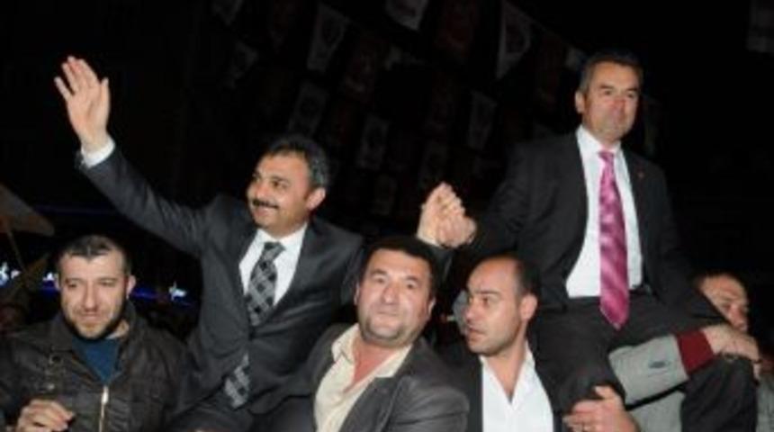 Başkan K&uuml;lc&uuml;&rsquo;ye İskilipte Sevgi Seli