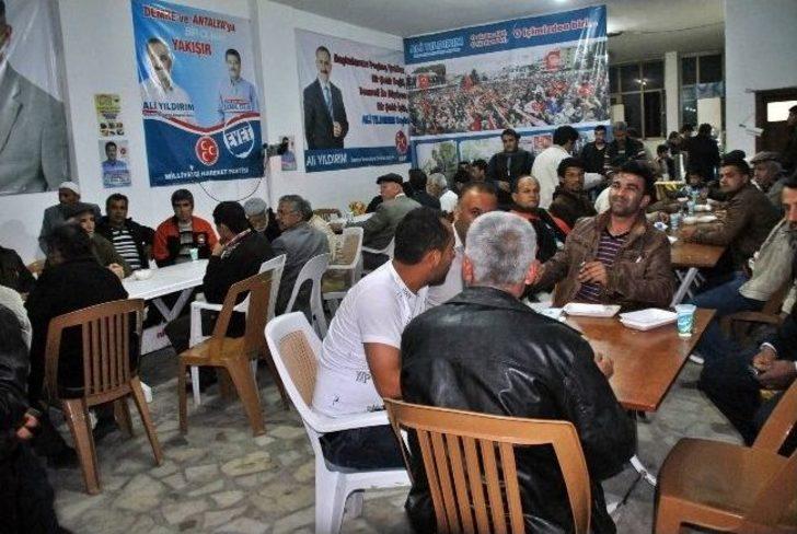 Demre’de Partiler Gövde Gösterisi Yaptı G2