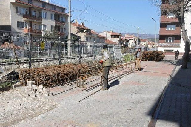 Çarşı Mahalleye Tren Yolu Yaya Alt Geçidi Yapımı Başlıyor