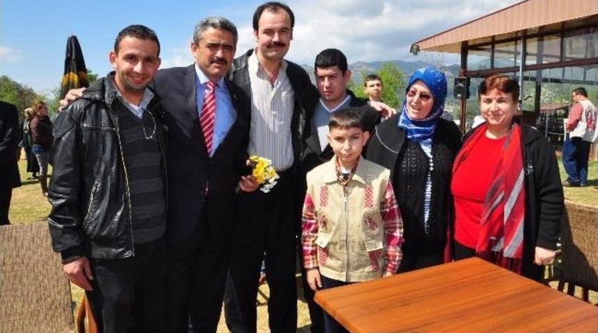 At &Uuml;zerinde Terapi Alan Katılımcılarına Belge