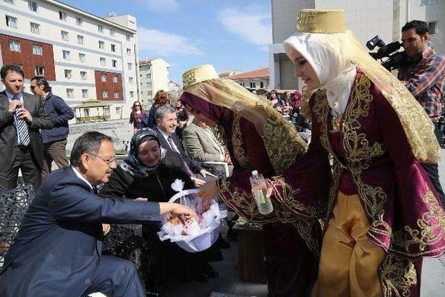 Kayseri Büyükşehir Belediye Başkanı Mehmet Özhaseki: