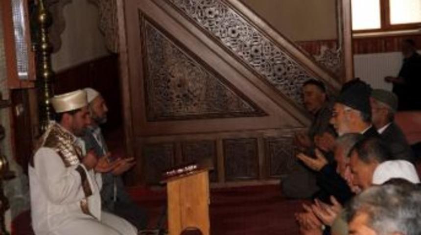 Muhsin Yazıcıoğlu&rsquo;nun &Ouml;l&uuml;m&uuml;n&uuml;n 5.yıl D&ouml;n&uuml;m&uuml;
