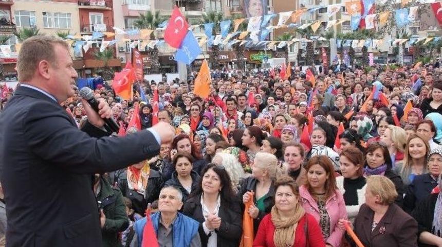 Daniş Projelerini Mitingle Tanıttı