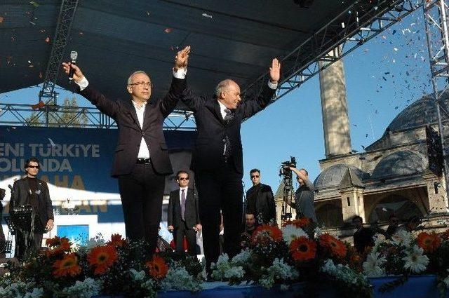 Bakan Elvan, Karaman'da Halka Seslendi