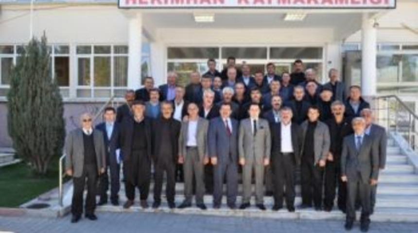 Hekimhan K&ouml;ylere Hizmet G&ouml;t&uuml;rme Birliği Toplandı