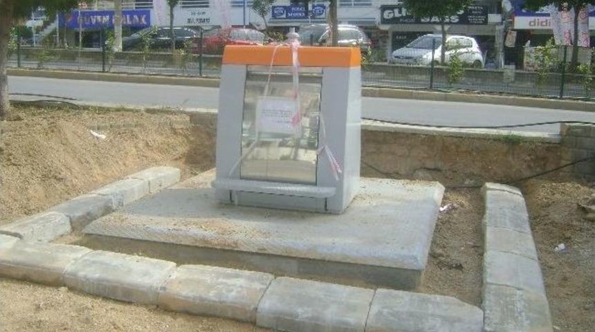 Didim&rsquo;de &Ccedil;&ouml;p Konteynırları Yeraltına Alınıyor