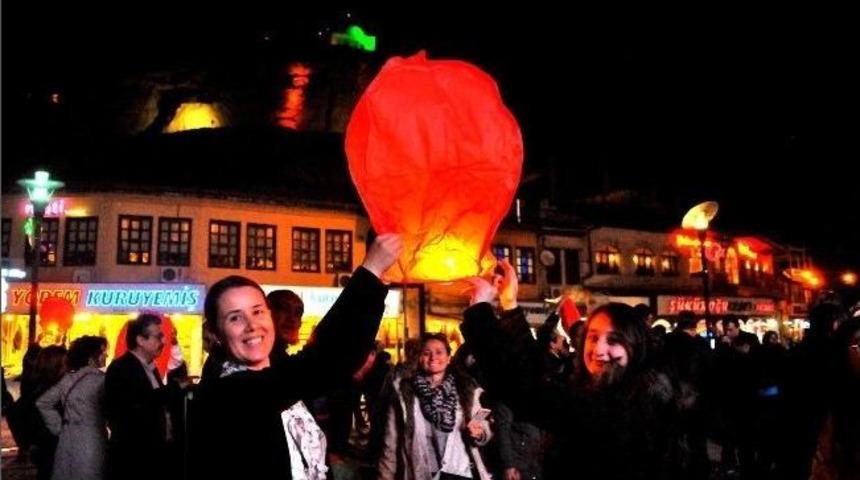 Mhp&rsquo;li Aday, Se&ccedil;im &Ouml;ncesi 'dilek Balonu' U&ccedil;urdu