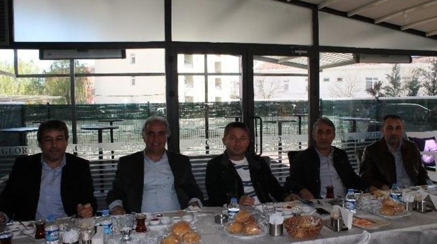 &Ccedil;erkezk&ouml;y Tso Bu Kez Personeli İ&ccedil;in Kahvaltı Verdi