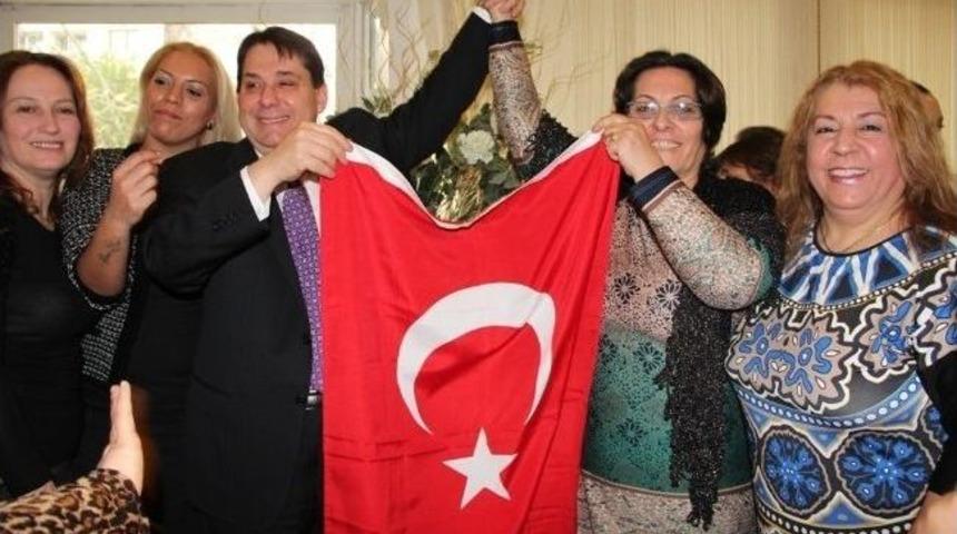 Başkan Tartan: "konak'ta, Ya Benimle Huzur Kazanacak, Ya Da..."