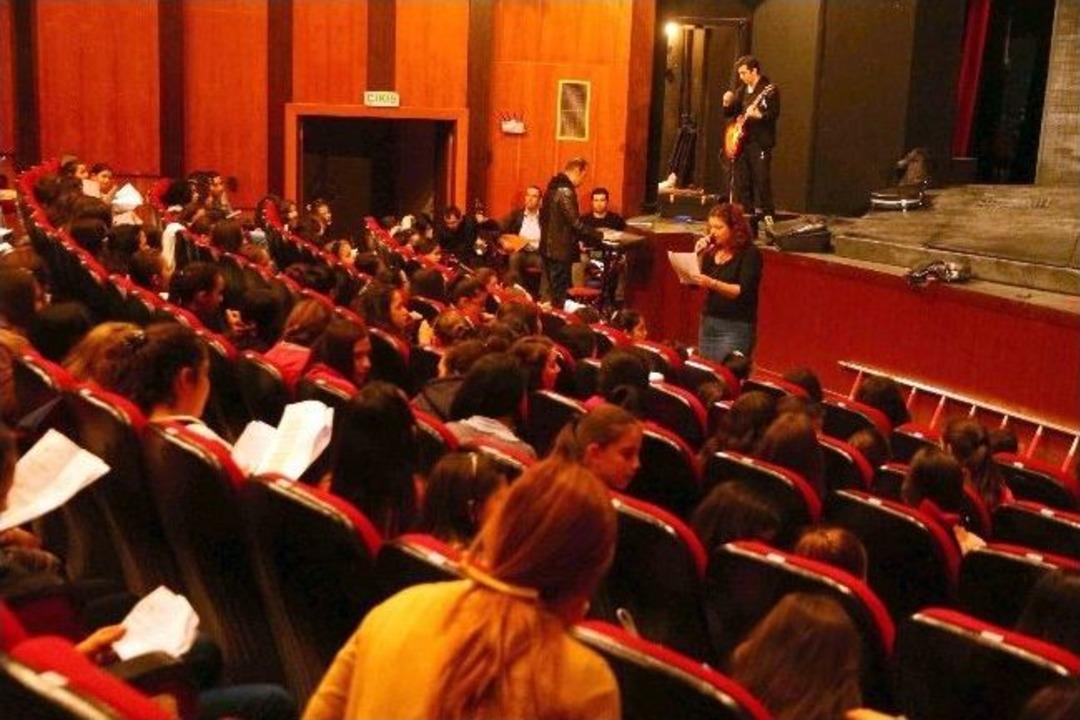 Barış Man&ccedil;o Korosu İlk Provasını Yaptı