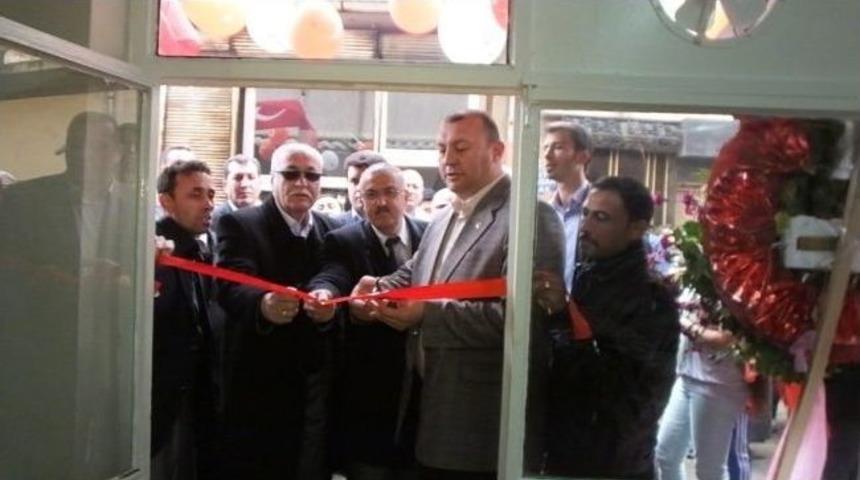 Bigadi&ccedil;&rsquo;te Romanlar Dernek Kurdu