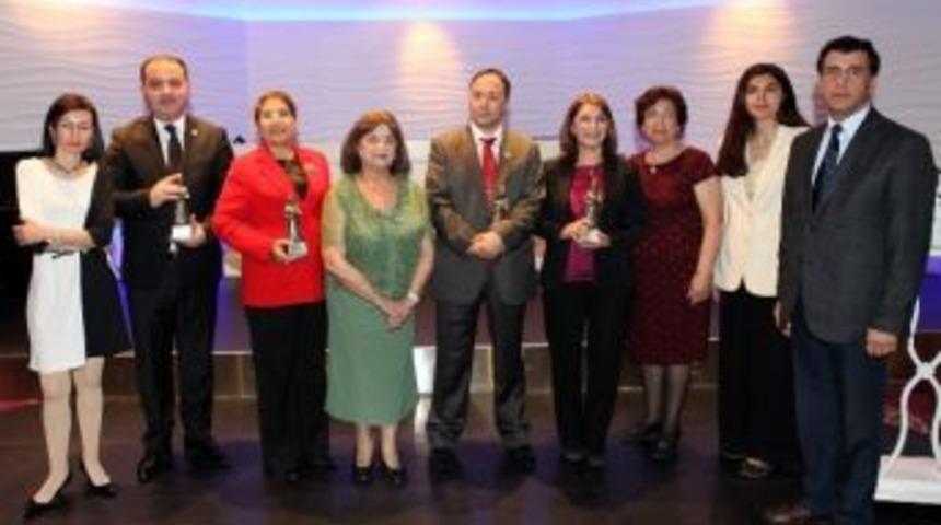 Doran Ve Girginer, &Ccedil;&uuml;'ye İki &Ouml;d&uuml;l Kazandırdı