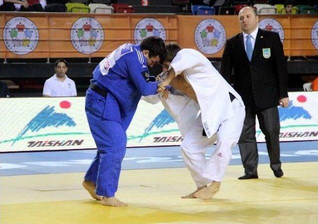 Judo Grand Prix Başladı