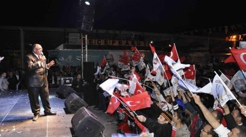Ak Parti Adayı Barut, Mahalle Mitinginde Vatandaşlarla Buluştu